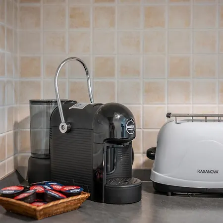 Апартаменты L'angolo Di Luccoli Генуя