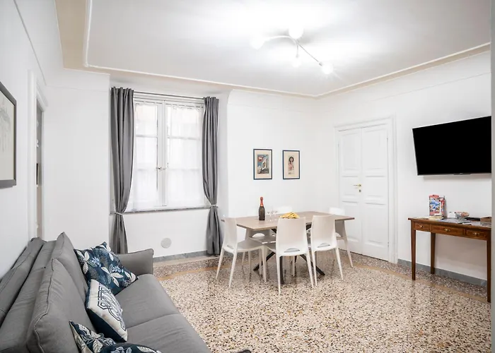 L'angolo Di Luccoli 아파트 *