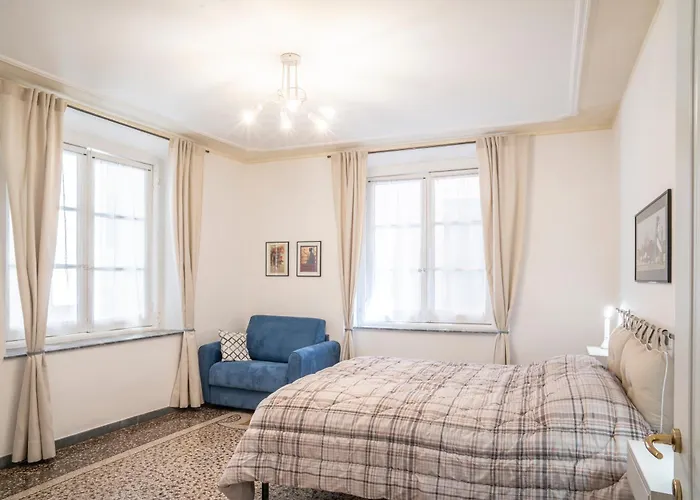 아파트 L'angolo Di Luccoli