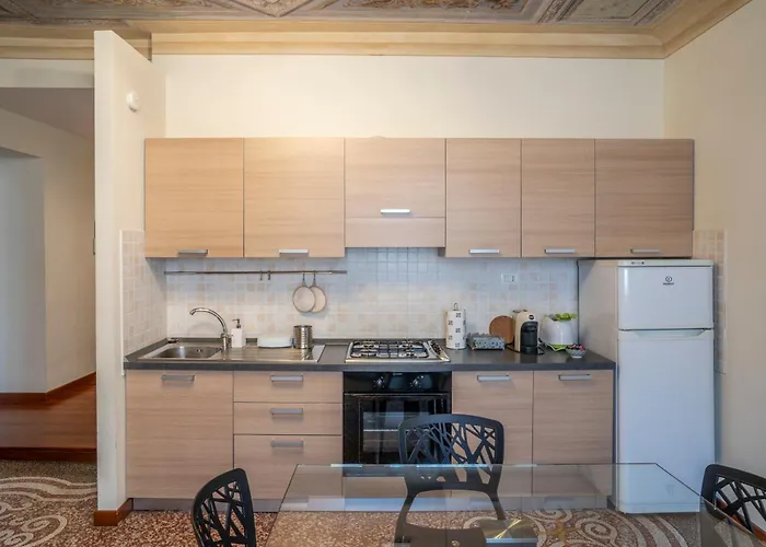 L'angolo Di Luccoli * 제노바